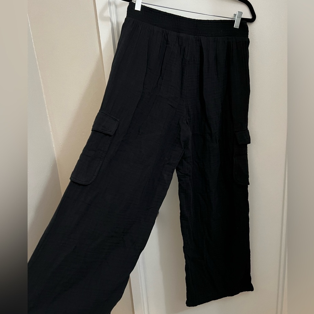 Brand New AE Flowy Pants NWOT